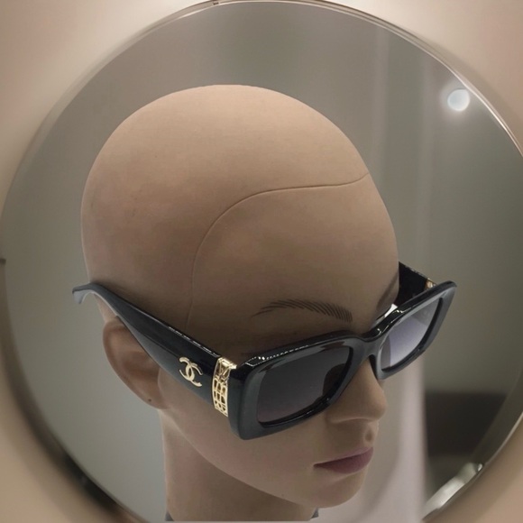 CHANEL Black and Gold Rectangular Sunglasses - Picture 8 of 11